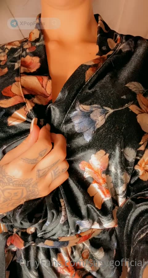 susygofficial - 992030257