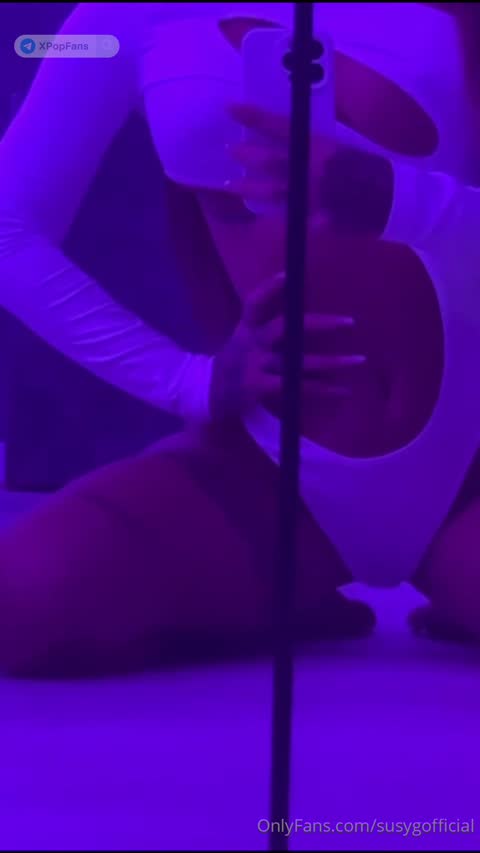 susygofficial - 4108244156